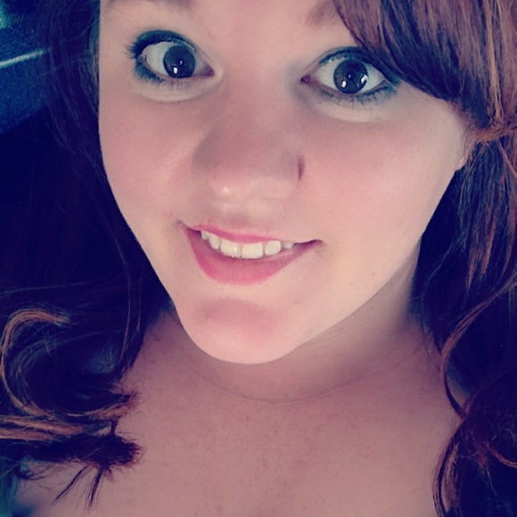 Meet your Posher, Randi - Picture 1 of 1